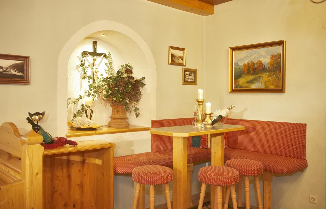 Hotel Hubertushof Flachau Extérieur photo